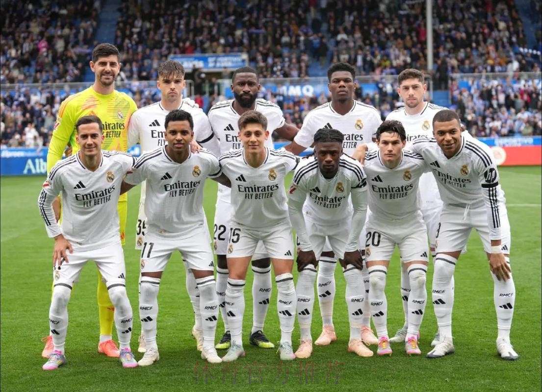 马卡:皇马一线队剩12人可用 对塞维多名小将会登场